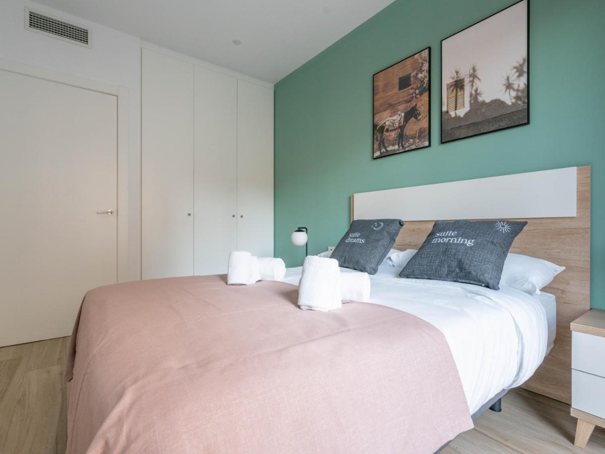 Limehome Barcelona Carrer De Besalu 90 - Estancia Temporal Exteriör bild