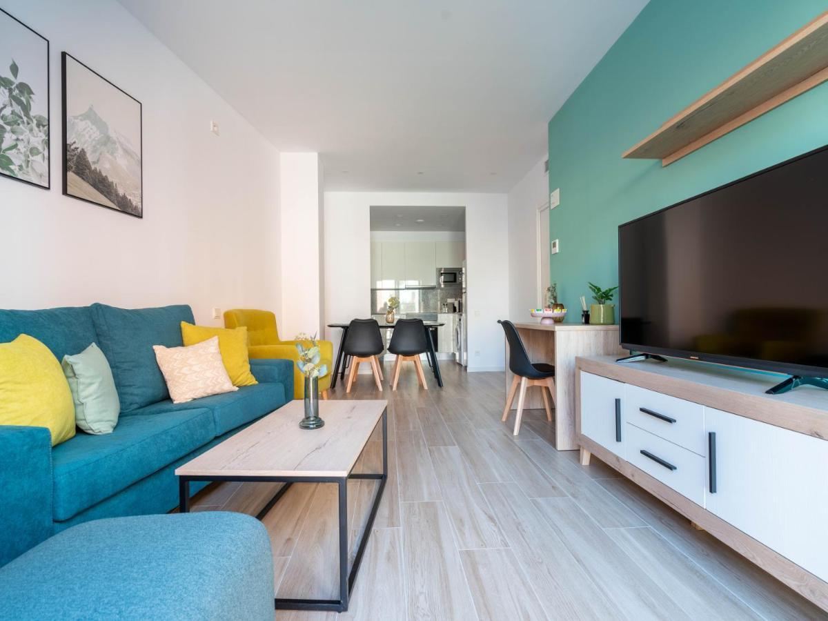 Limehome Barcelona Carrer De Besalu 90 - Estancia Temporal Exteriör bild