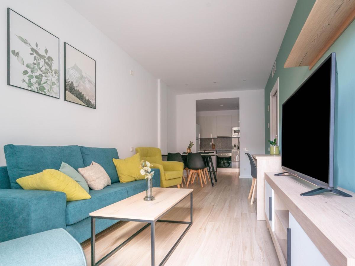 Limehome Barcelona Carrer De Besalu 90 - Estancia Temporal Exteriör bild