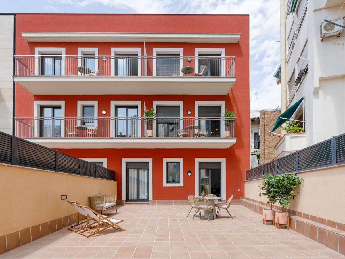 Limehome Barcelona Carrer De Besalu 90 - Estancia Temporal Exteriör bild
