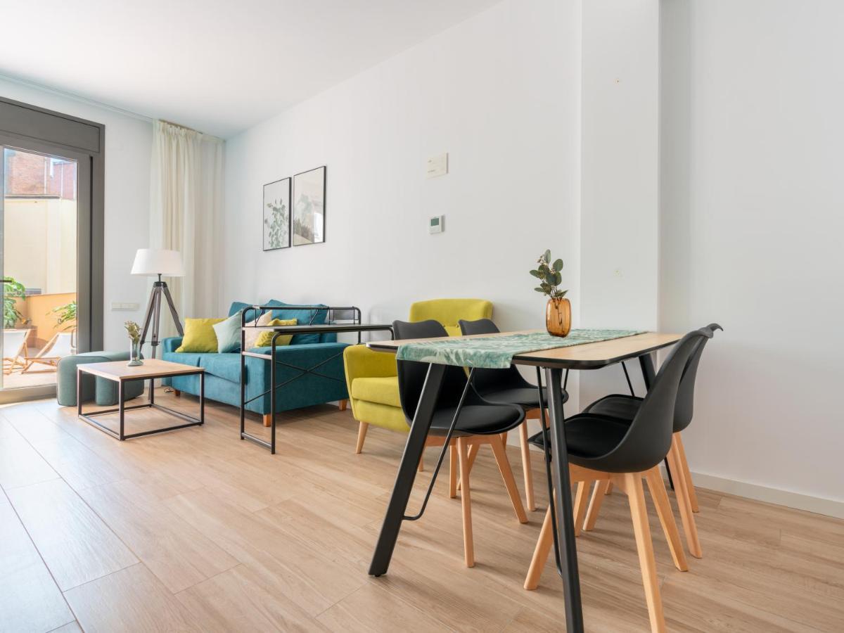 Limehome Barcelona Carrer De Besalu 90 - Estancia Temporal Exteriör bild