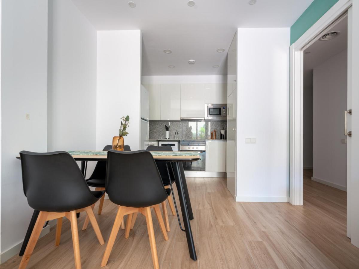 Limehome Barcelona Carrer De Besalu 90 - Estancia Temporal Exteriör bild