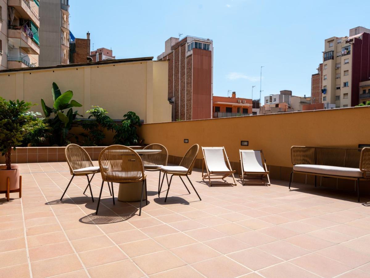Limehome Barcelona Carrer De Besalu 90 - Estancia Temporal Exteriör bild
